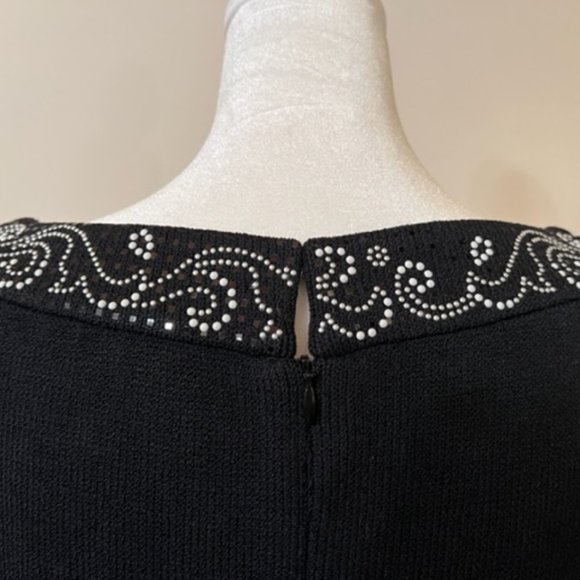 St John Evening Dress with Chalk + Sequin Collar, size 2 - Picture 7 of 14